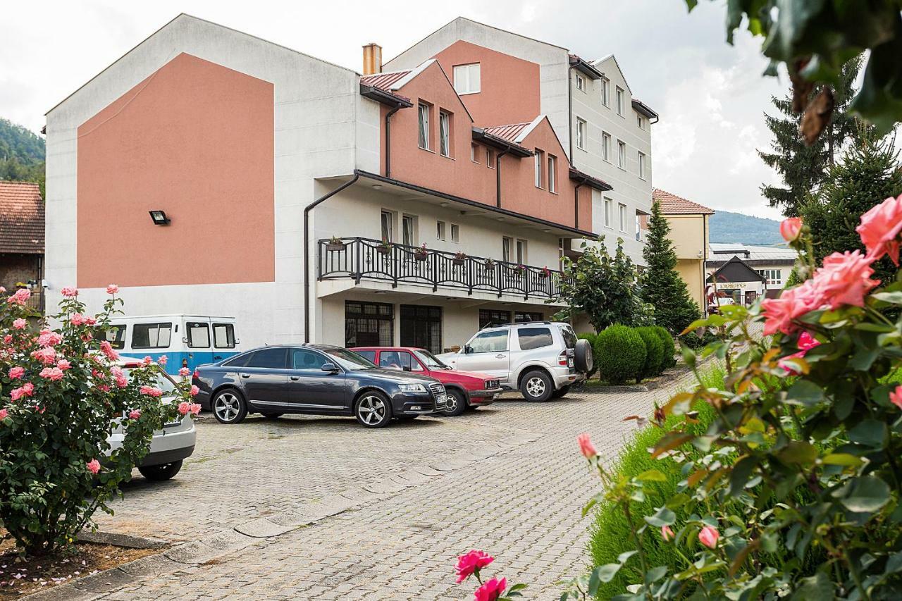 Hotel Dominus Bijelo Polje Exterior foto